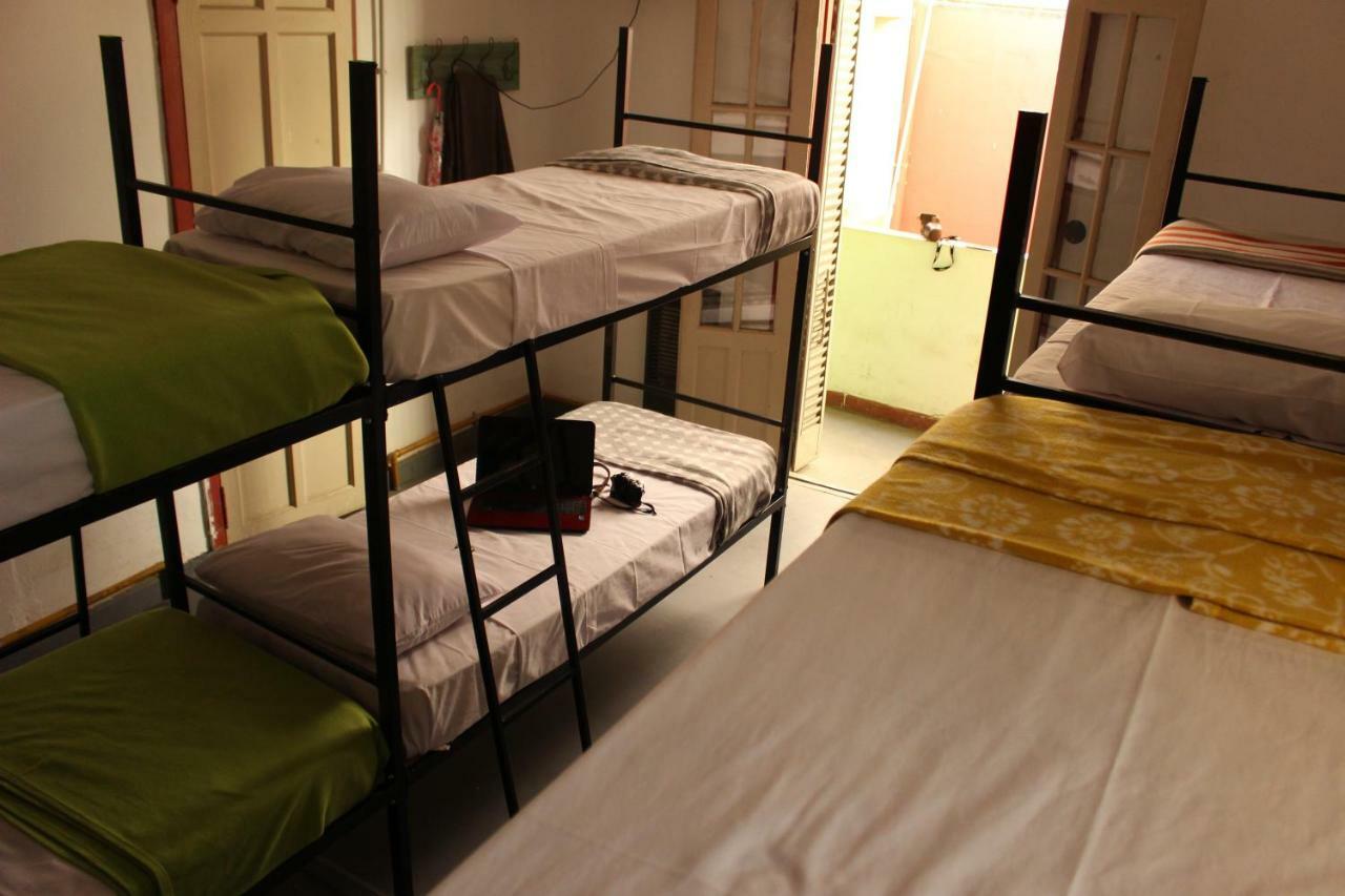 קורדובה Casa Artigas Hostel מראה חיצוני תמונה