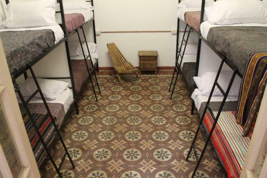קורדובה Casa Artigas Hostel מראה חיצוני תמונה